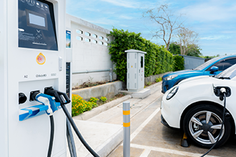 Four Steps to Building a Successful Electric Vehicle Make-Ready Program